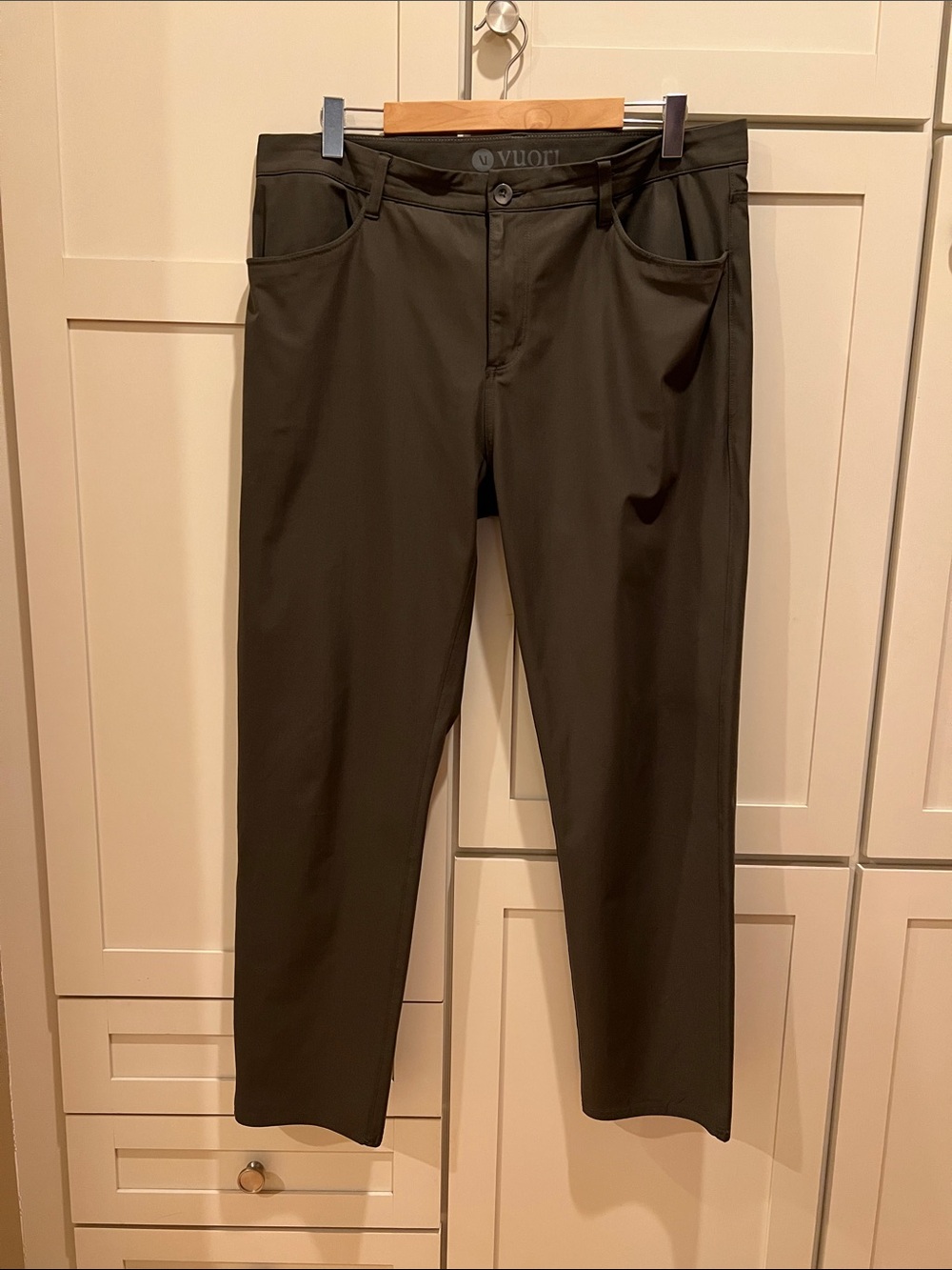 ORIGINAL FIT Men’s Vuori Meta™ Pant in Dark Oregano size 36